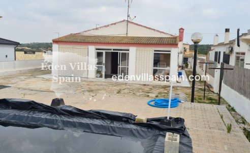 Coastal Villa - Resale - La Marina - La Marina