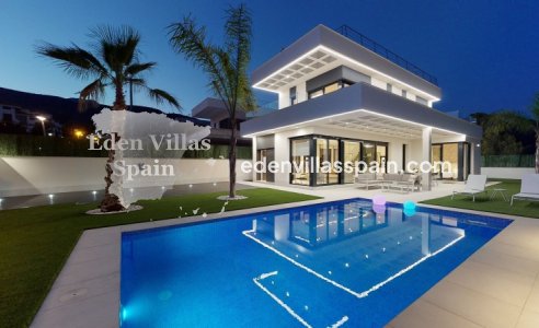 Gloednieuwe villa - Nieuwbouw - Finestrat - Finestrat
