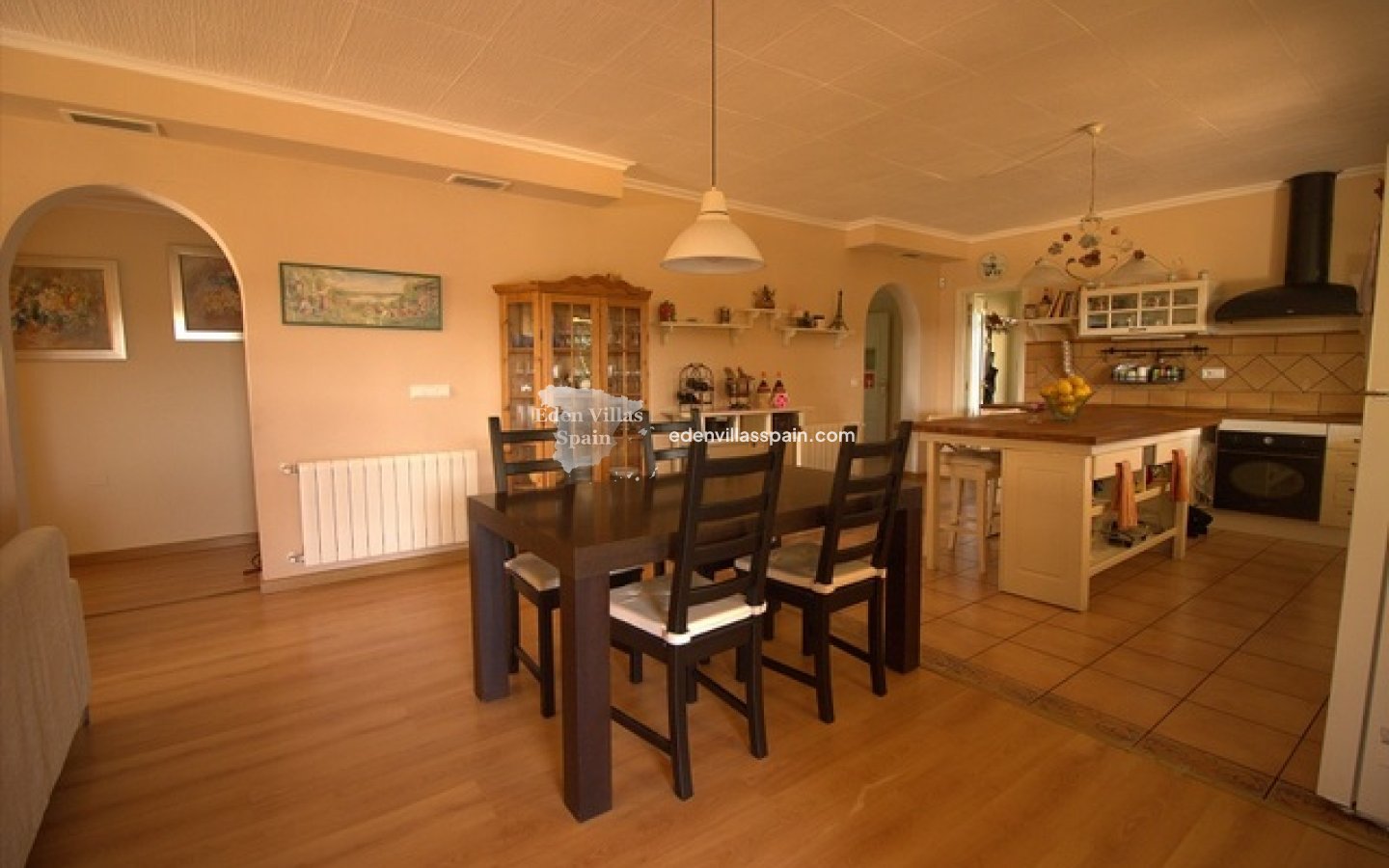 Immobilien Zweiter Hand - Landhaus - Dolores