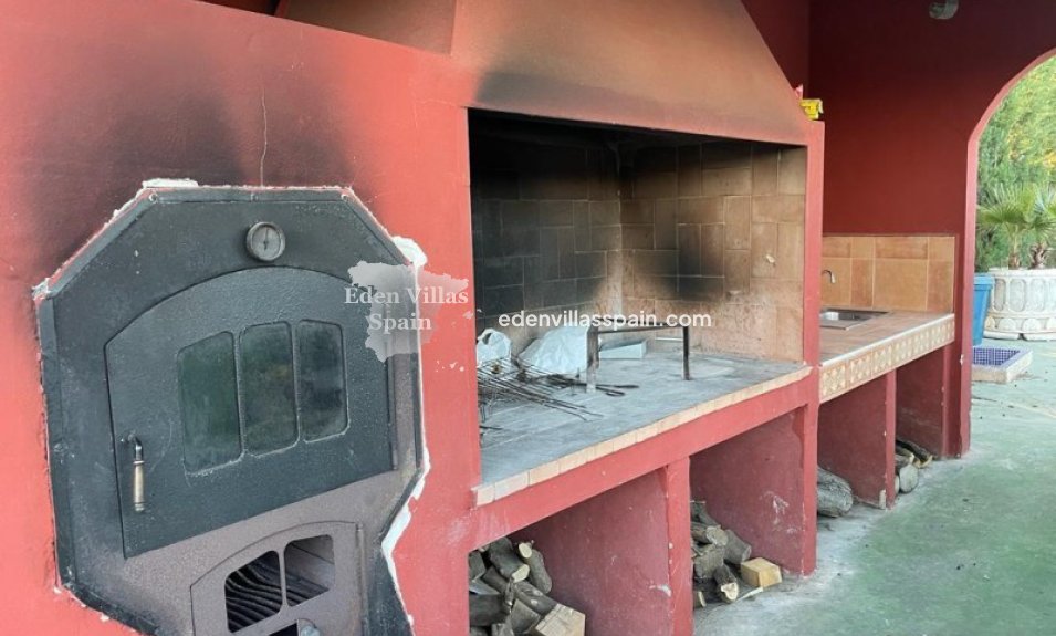 Immobilien Zweiter Hand - Landhaus - Dolores