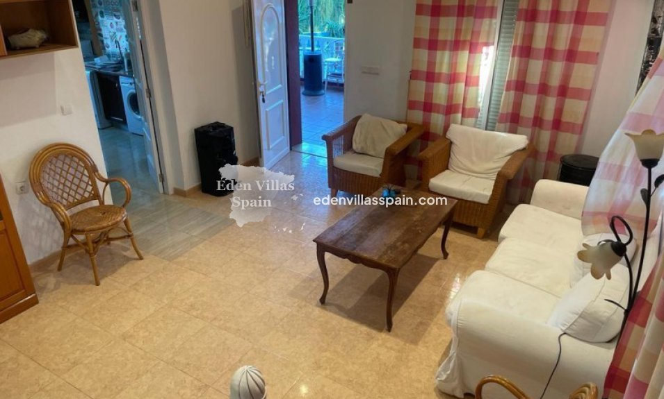 Immobilien Zweiter Hand - Landhaus - Dolores