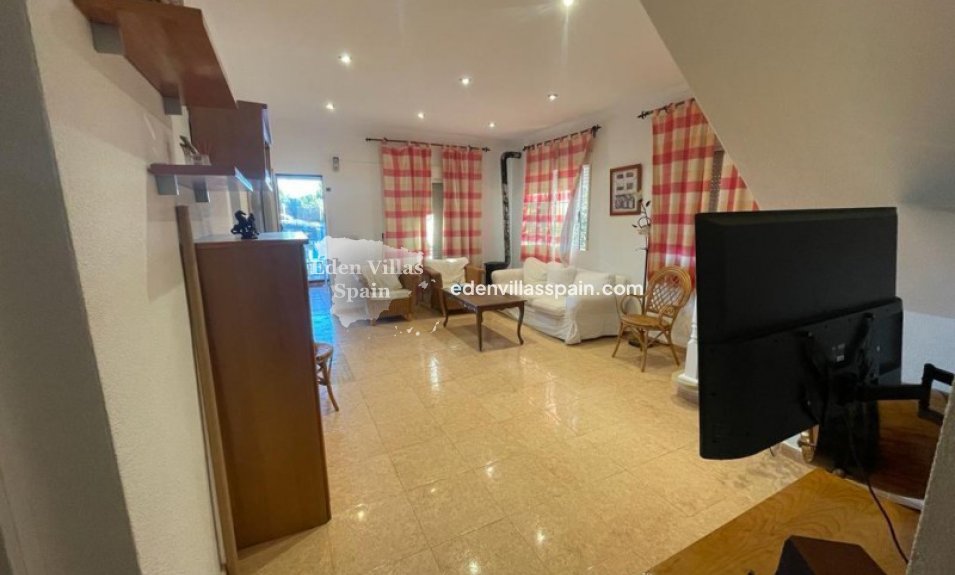 Immobilien Zweiter Hand - Landhaus - Dolores
