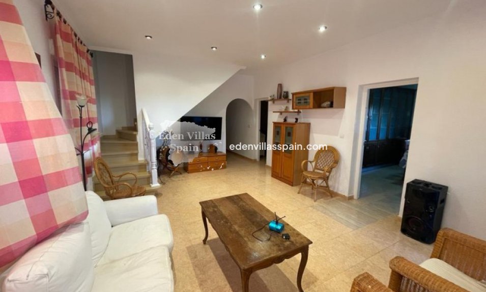Immobilien Zweiter Hand - Landhaus - Dolores