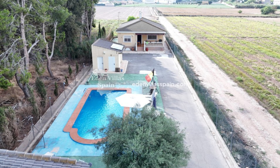 Immobilien Zweiter Hand - Landhaus - Dolores