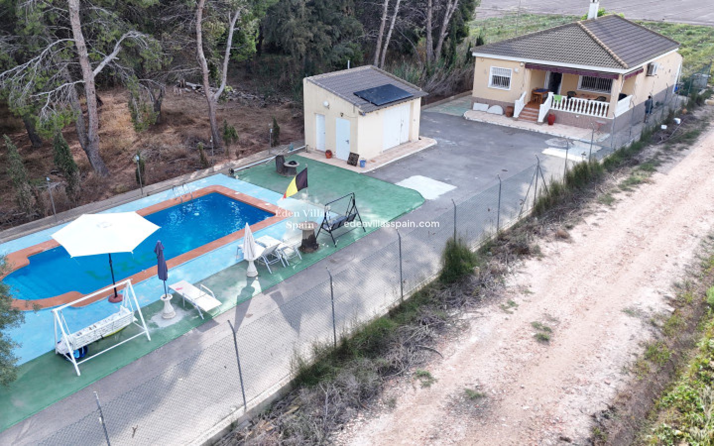 Immobilien Zweiter Hand - Landhaus - Dolores