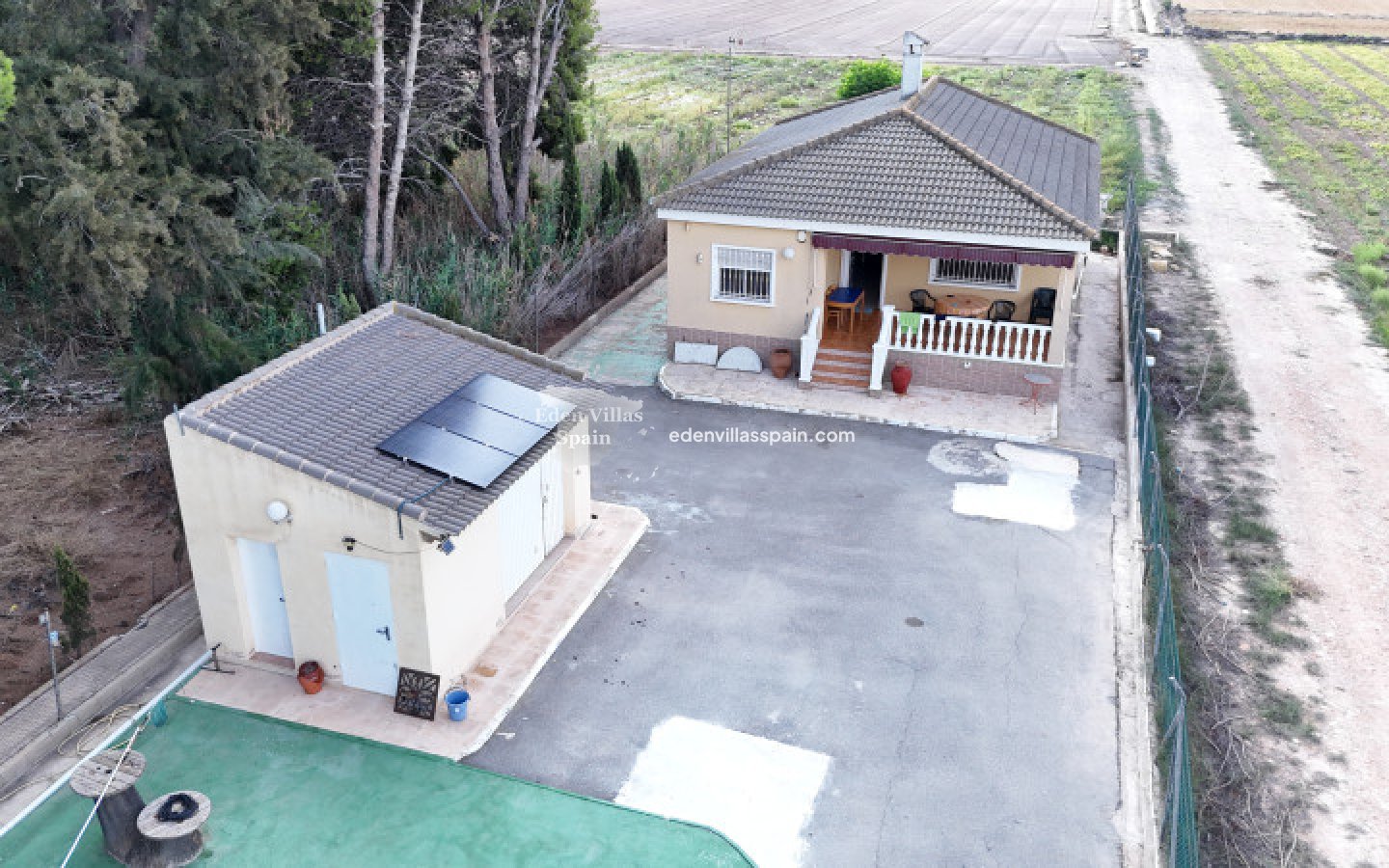 Immobilien Zweiter Hand - Landhaus - Dolores