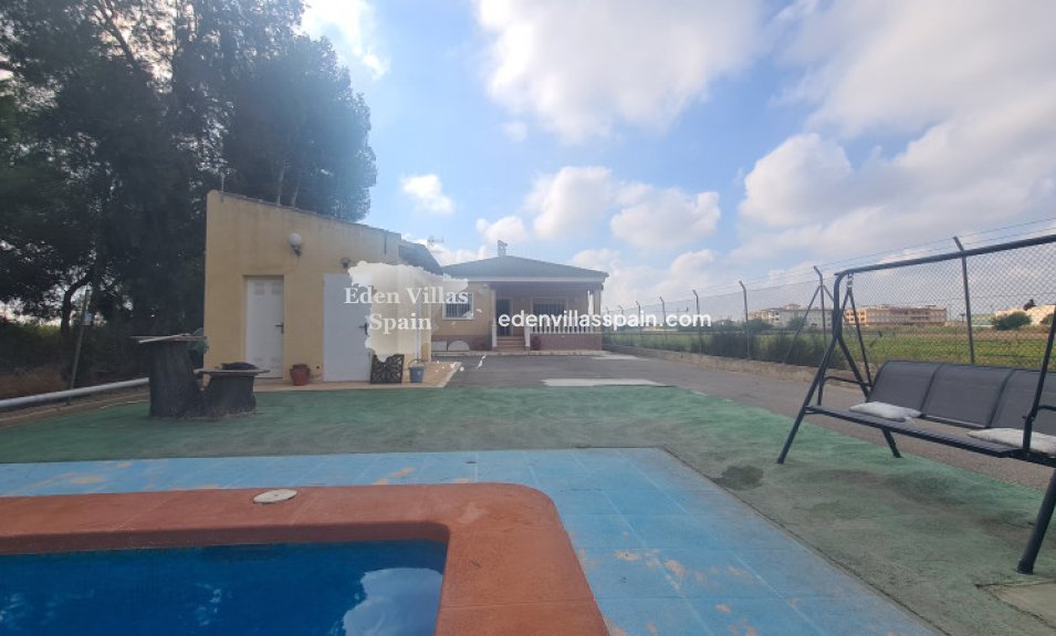 Immobilien Zweiter Hand - Landhaus - Dolores