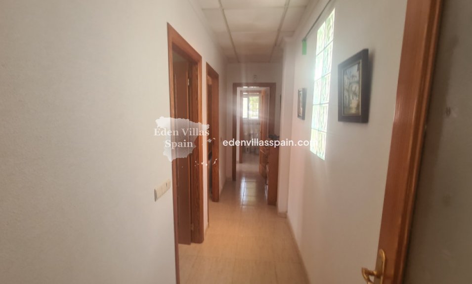 Immobilien Zweiter Hand - Landhaus - Dolores