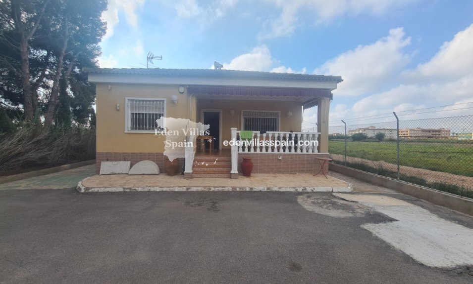 Immobilien Zweiter Hand - Landhaus - Dolores