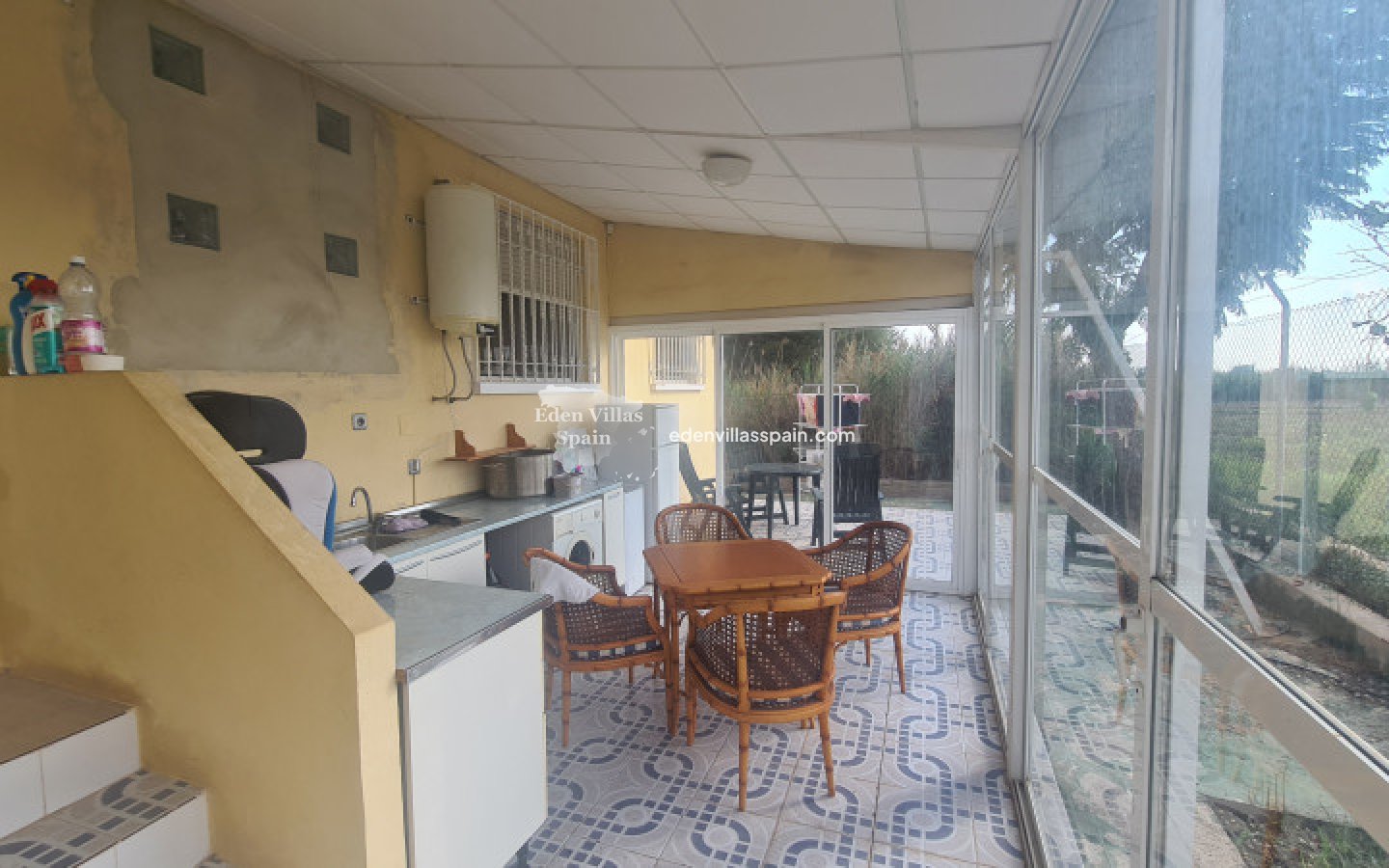 Immobilien Zweiter Hand - Landhaus - Dolores