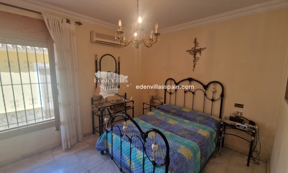 Immobilien Zweiter Hand - Landhaus - Elche