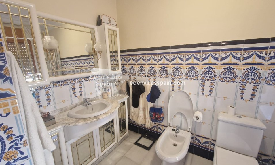 Immobilien Zweiter Hand - Landhaus - Elche