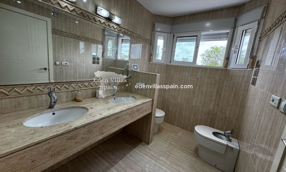 Immobilien Zweiter Hand - Landhaus - Elche