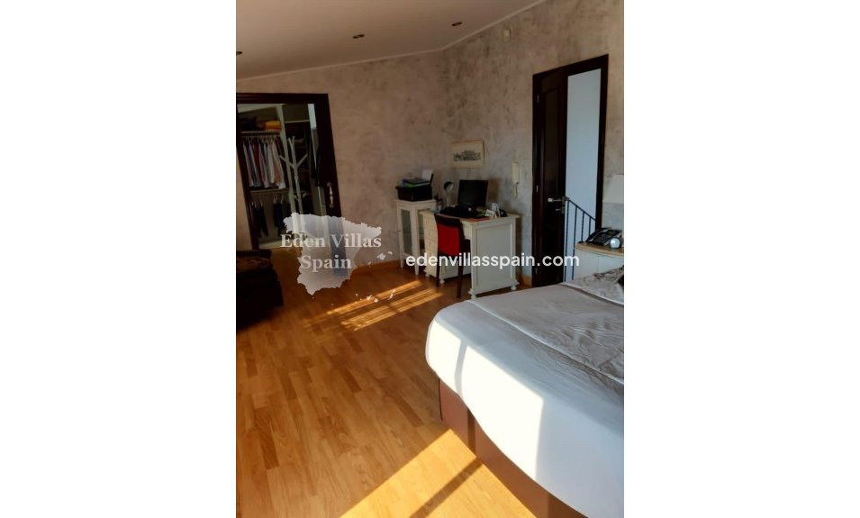 Immobilien Zweiter Hand - Landhaus - Elche