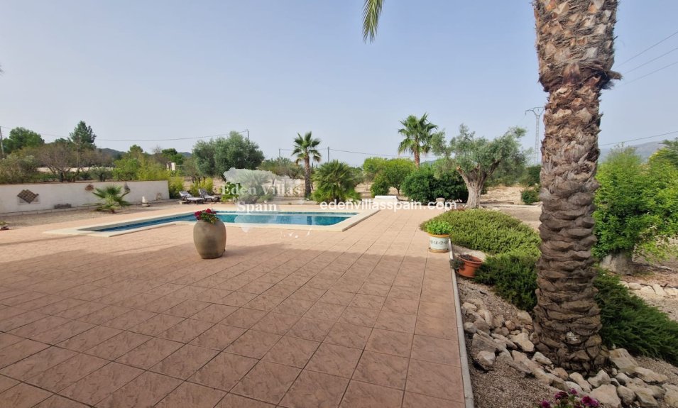 Immobilien Zweiter Hand - Landhaus - Salinas
