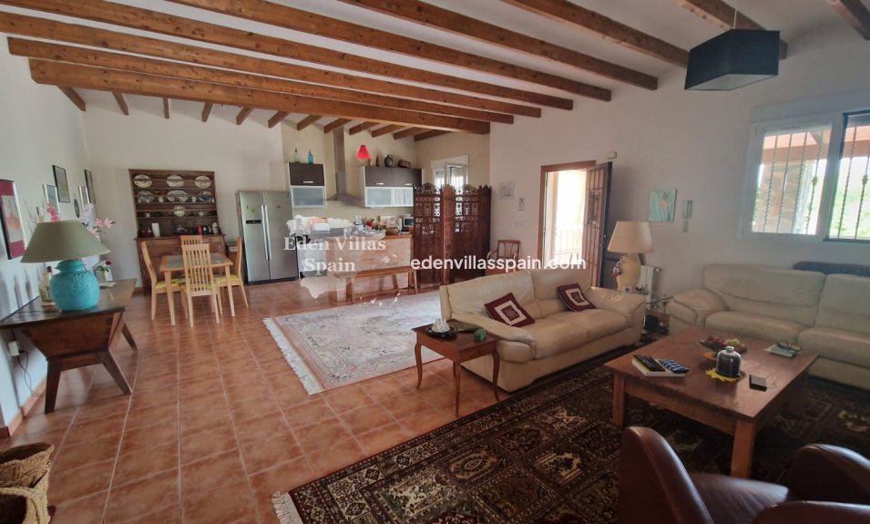 Immobilien Zweiter Hand - Landhaus - Salinas