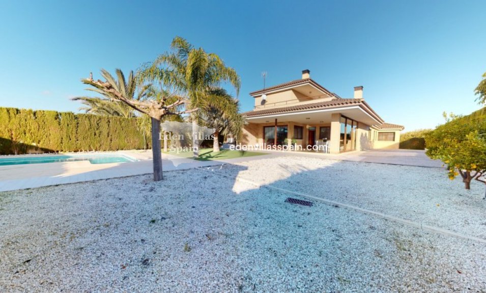 Immobilien Zweiter Hand - Landhaus - Santa Pola