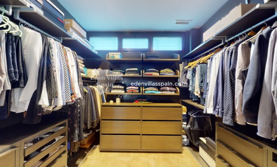 Immobilien Zweiter Hand - Landhaus - Santa Pola