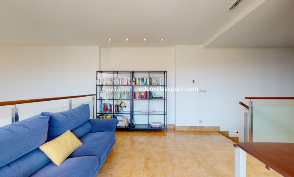 Immobilien Zweiter Hand - Landhaus - Santa Pola