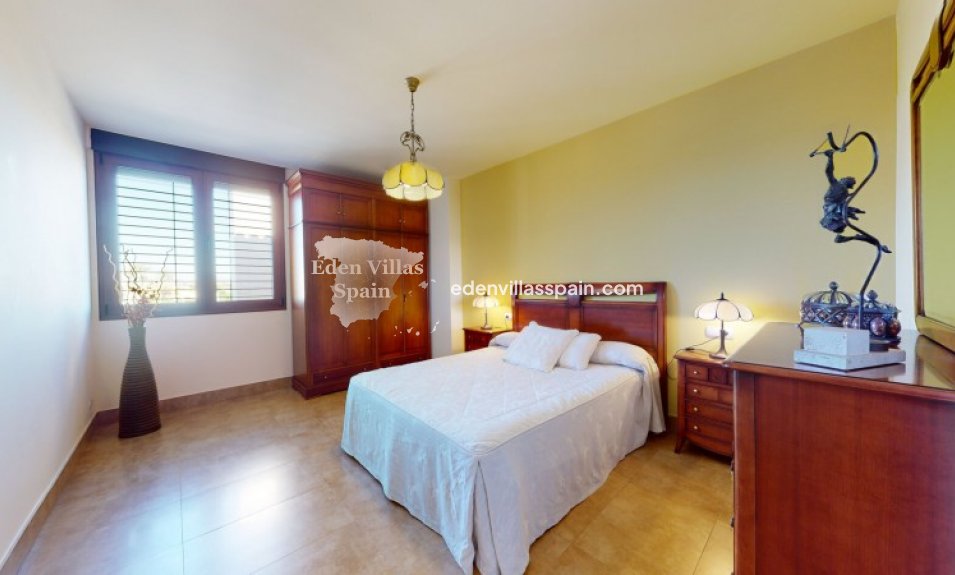 Immobilien Zweiter Hand - Landhaus - Santa Pola