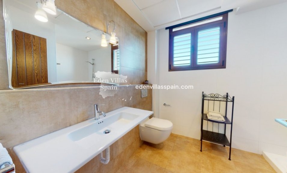 Immobilien Zweiter Hand - Landhaus - Santa Pola