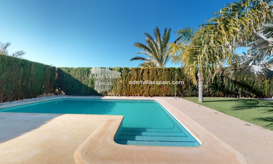 Immobilien Zweiter Hand - Landhaus - Santa Pola