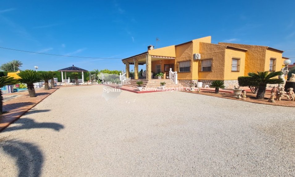 Immobilien Zweiter Hand - Landhaus - Santa Pola