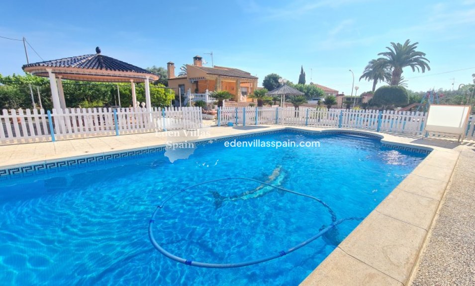 Immobilien Zweiter Hand - Landhaus - Santa Pola