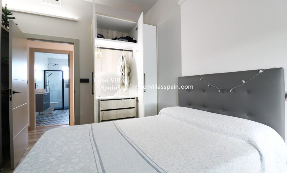 Immobilien Zweiter Hand - Landhaus - Santa Pola