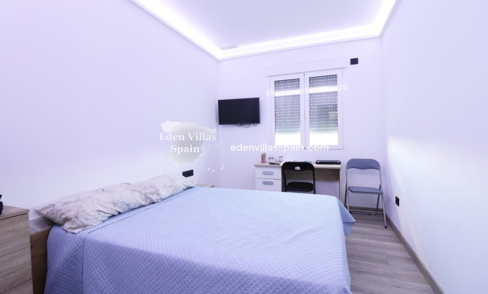 Immobilien Zweiter Hand - Landhaus - Santa Pola