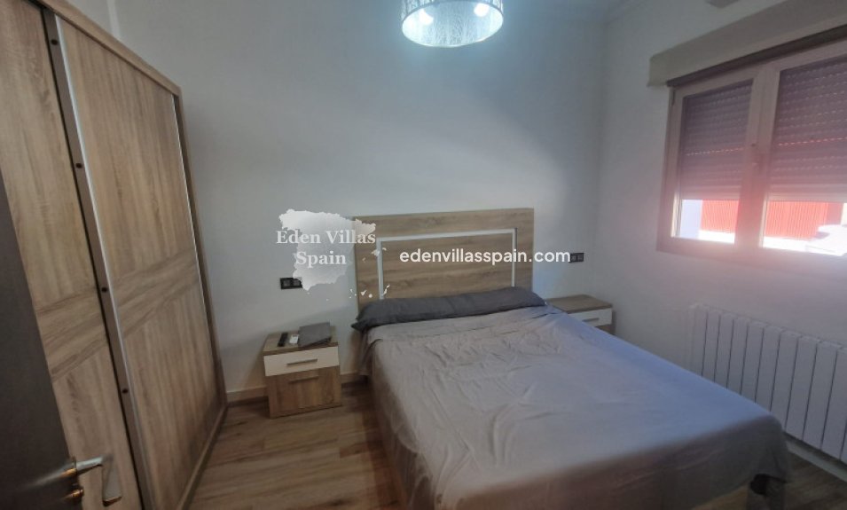 Immobilien Zweiter Hand - Stadthaus - Dolores