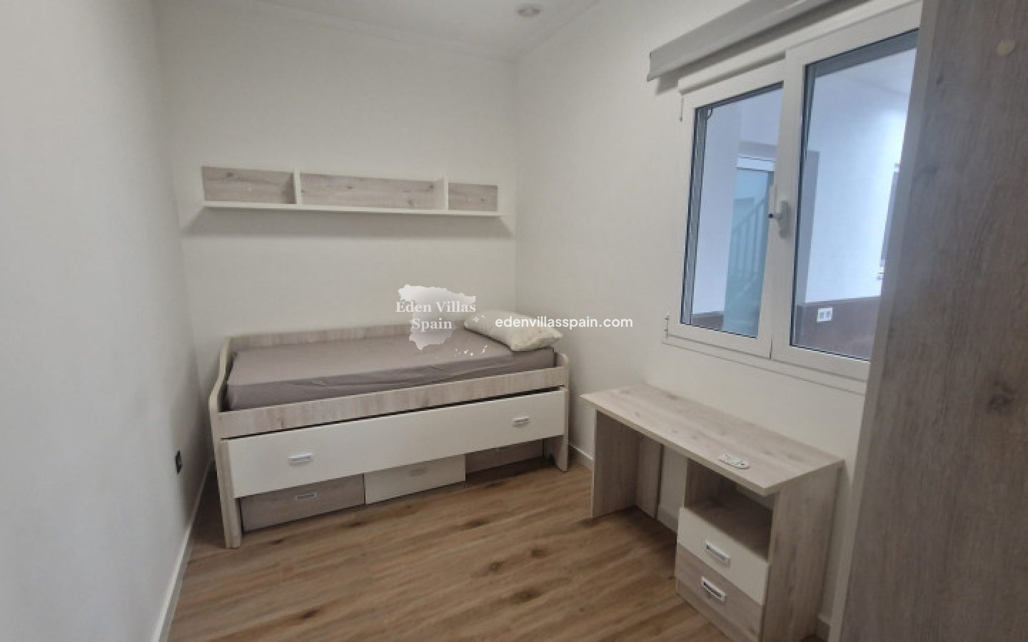 Immobilien Zweiter Hand - Stadthaus - Dolores