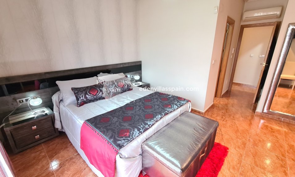 Immobilien Zweiter Hand - Stadthaus - Granja de Rocamora
