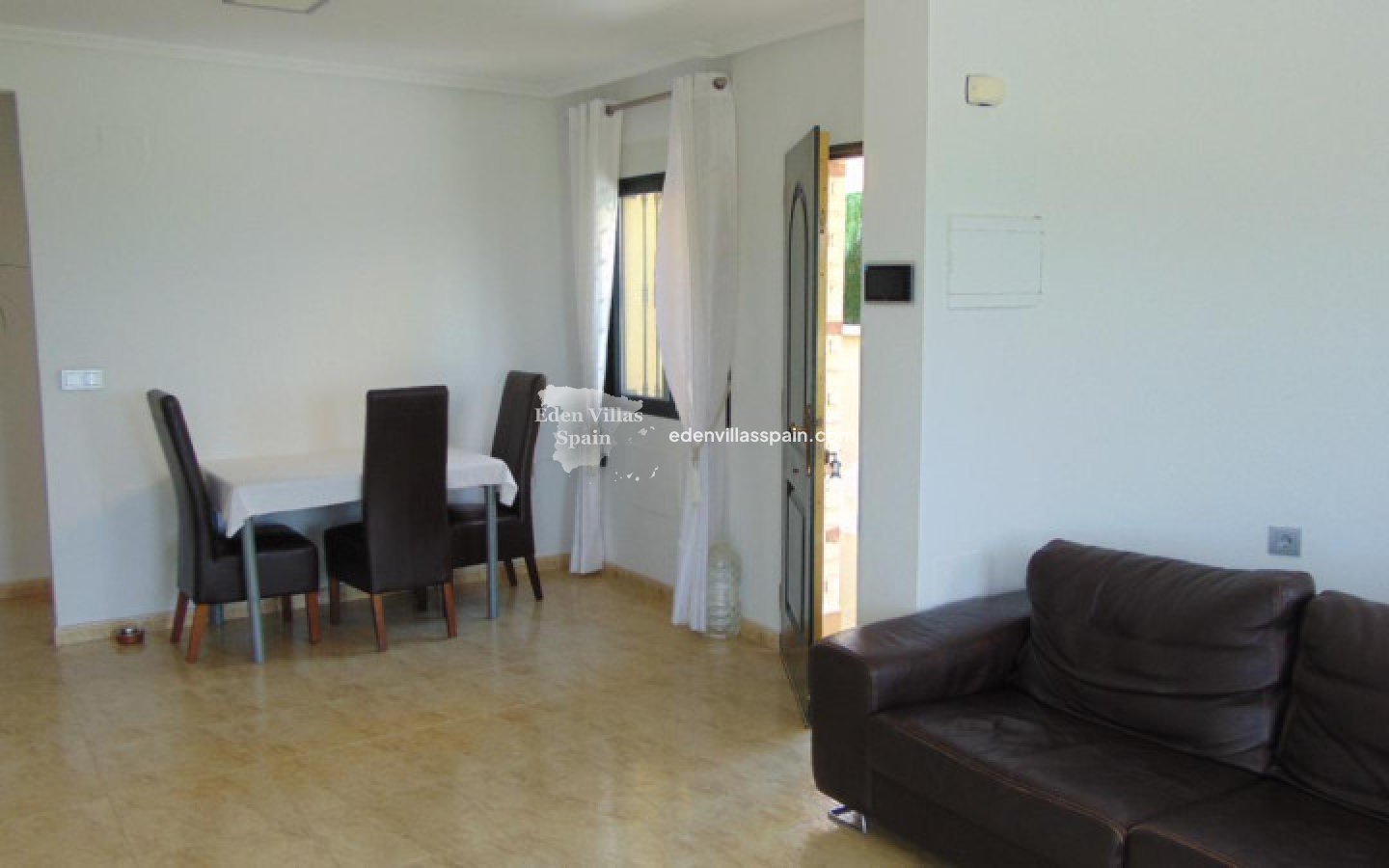 Immobilien Zweiter Hand - Urbanisierung freistehende Villa - Benferri