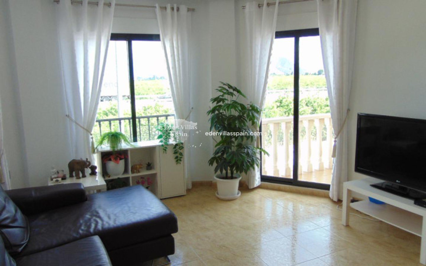 Immobilien Zweiter Hand - Urbanisierung freistehende Villa - Benferri
