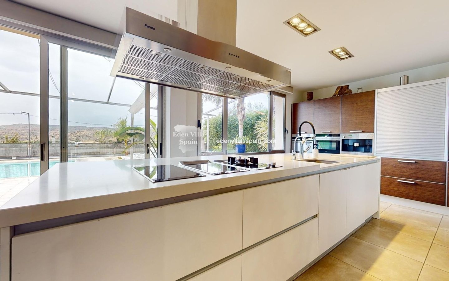 Immobilien Zweiter Hand - Urbanisierung freistehende Villa - Elche