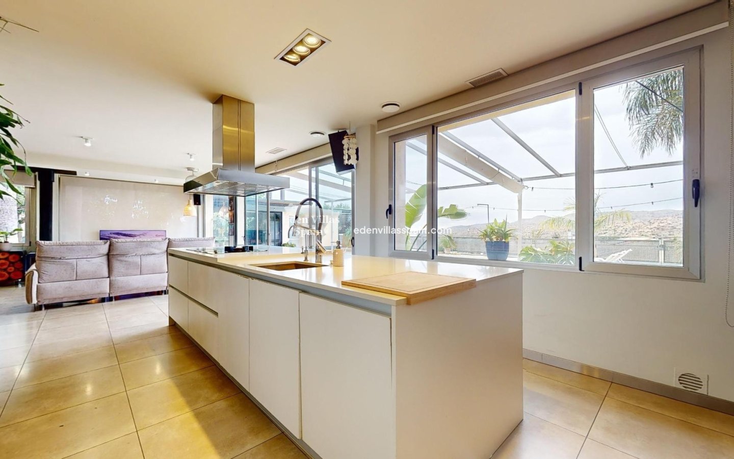 Immobilien Zweiter Hand - Urbanisierung freistehende Villa - Elche