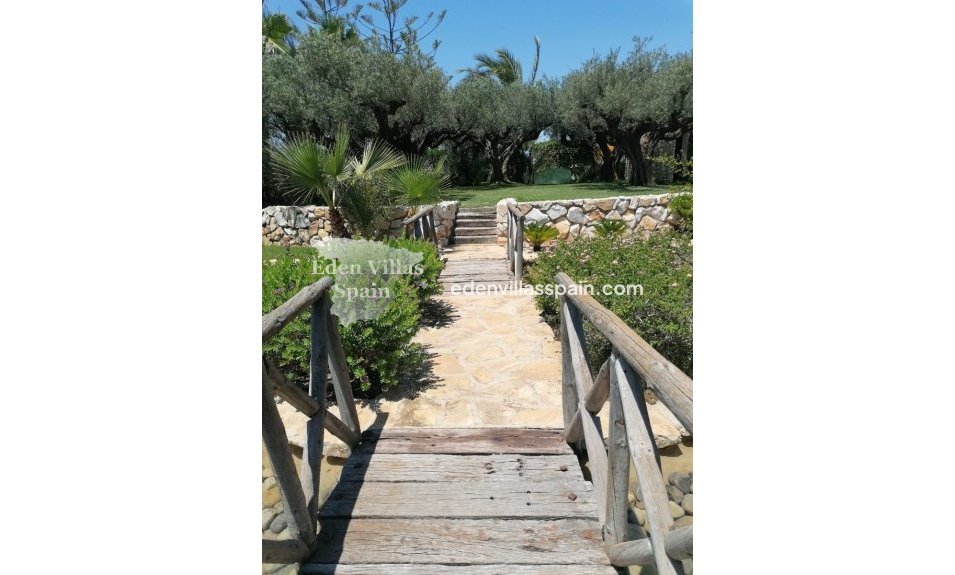 Immobilien Zweiter Hand - Urbanisierung freistehende Villa - Santa Pola