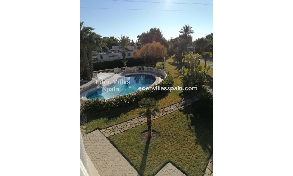 Immobilien Zweiter Hand - Urbanisierung freistehende Villa - Santa Pola