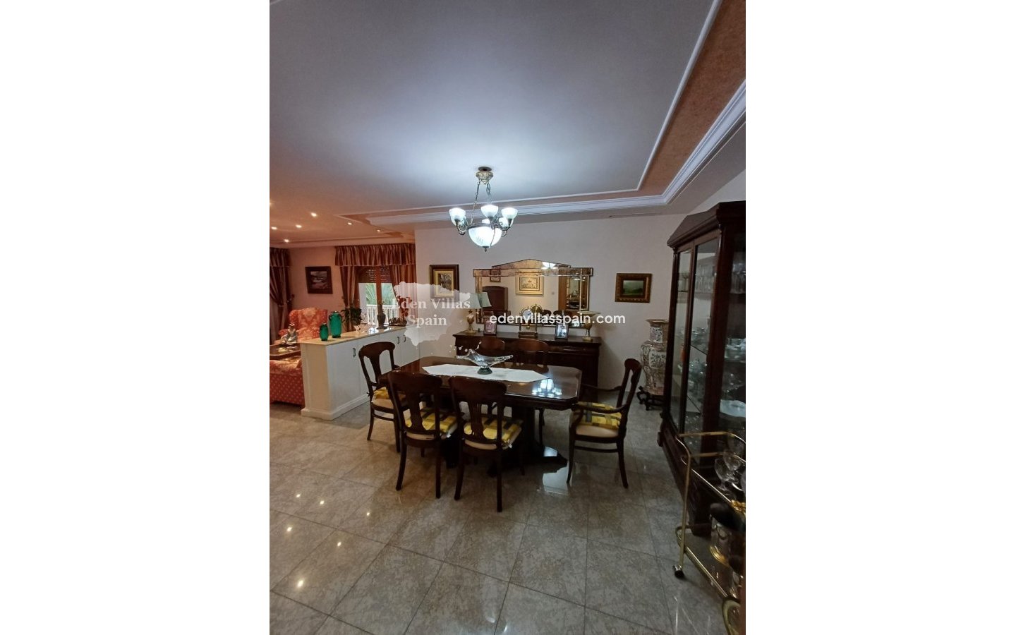 Immobilien Zweiter Hand - Urbanisierung freistehende Villa - Santa Pola