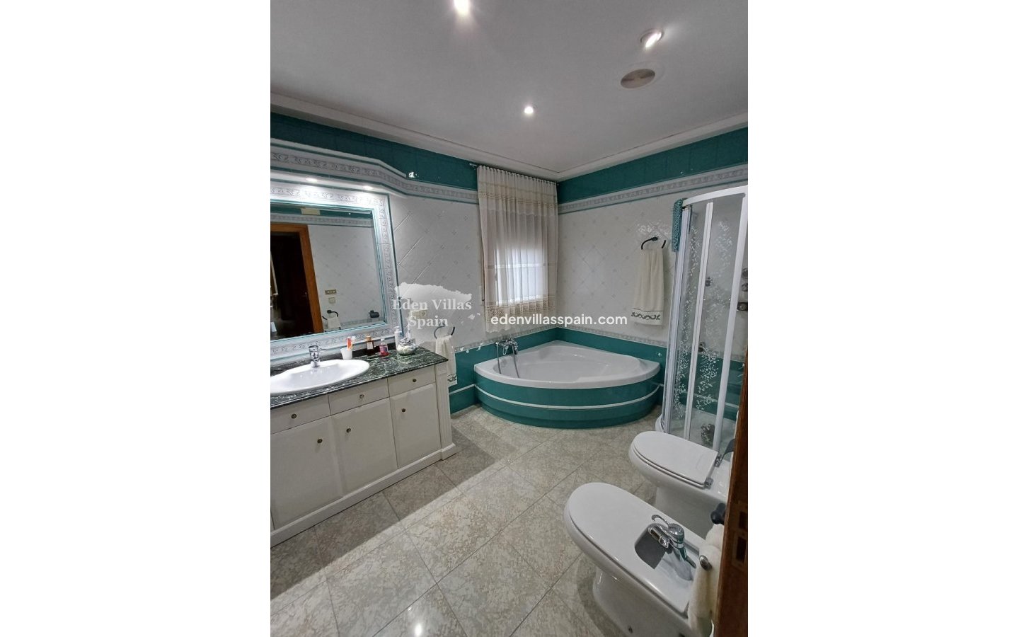 Immobilien Zweiter Hand - Urbanisierung freistehende Villa - Santa Pola