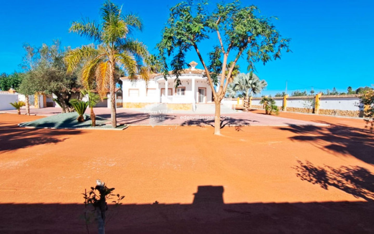 Immobilien Zweiter Hand - Villa an der Küste - Catral
