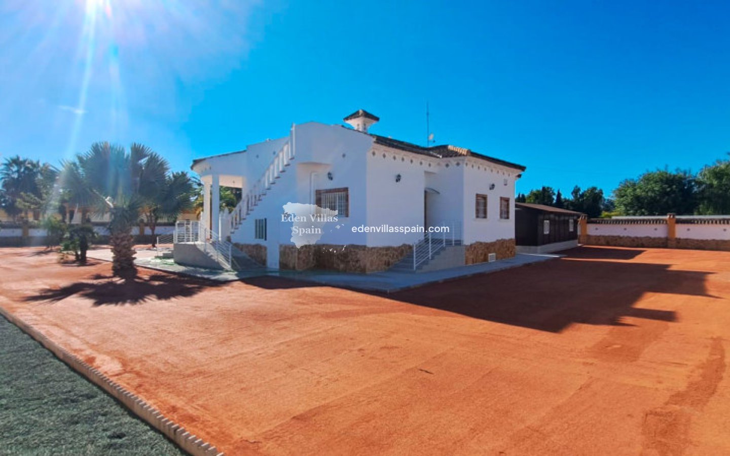 Immobilien Zweiter Hand - Villa an der Küste - Catral