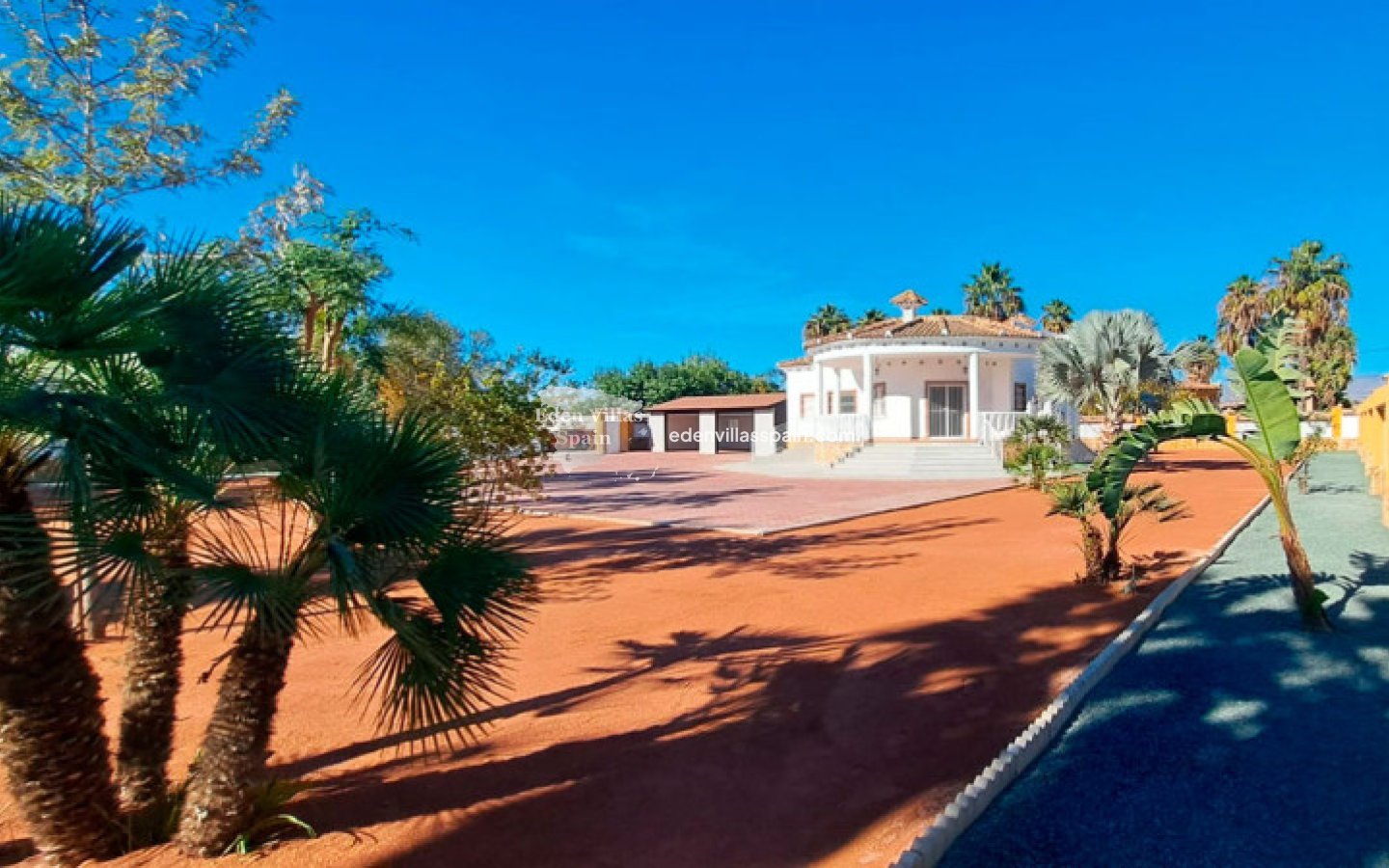 Immobilien Zweiter Hand - Villa an der Küste - Catral