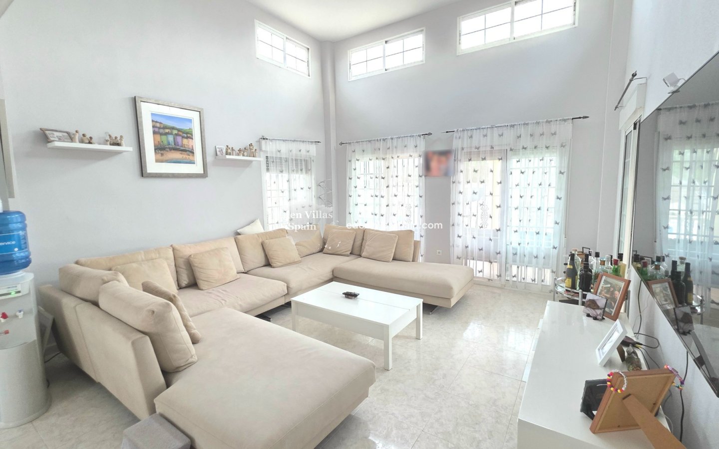 Immobilien Zweiter Hand - Villa an der Küste - La Marina