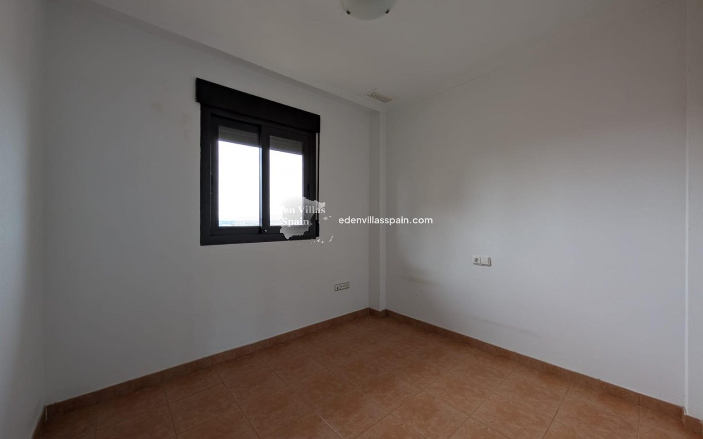 Immobilien Zweiter Hand - Wohnung an der Küste - Arenales del Sol