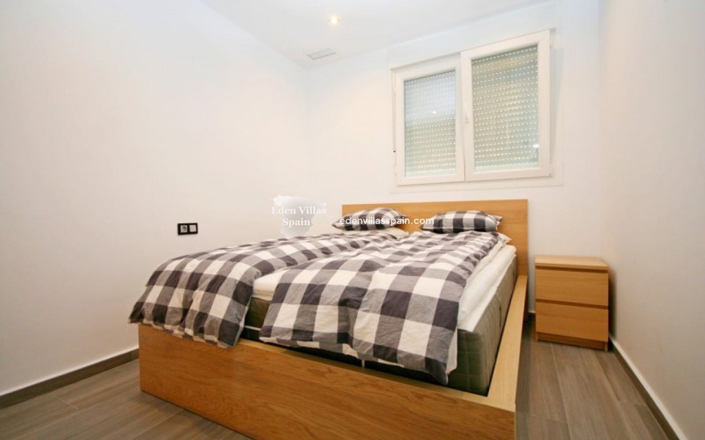 Neubau - Brandneue Villa - Daya Nueva