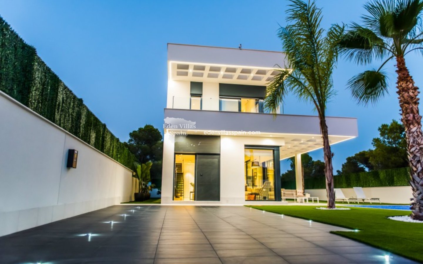 Neubau - Brandneue Villa - Finestrat
