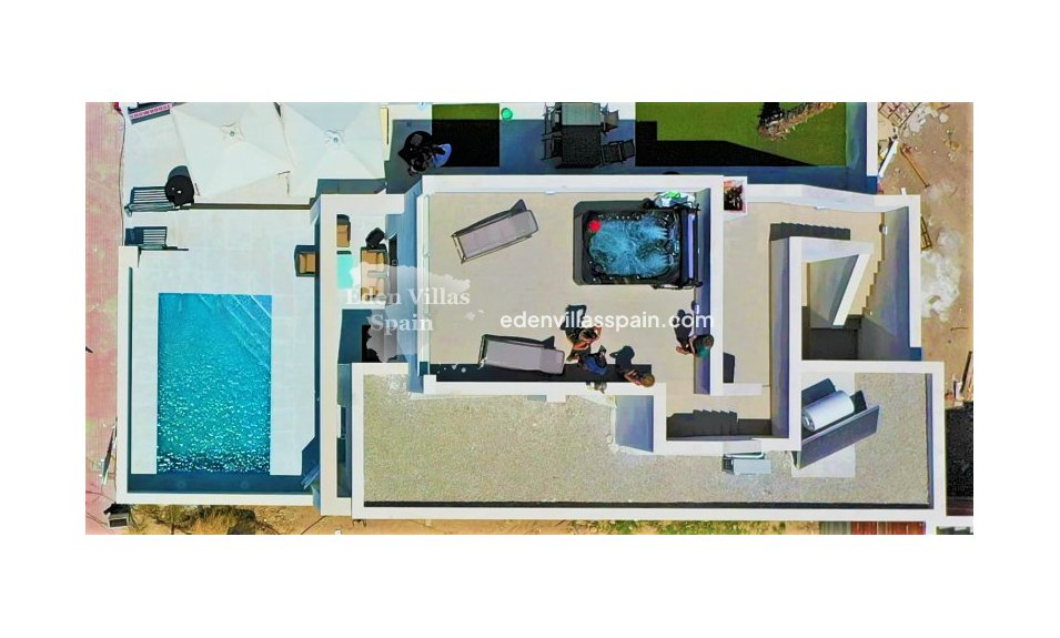 Neubau - Reiheneinfamilienhaus - Daya Nueva