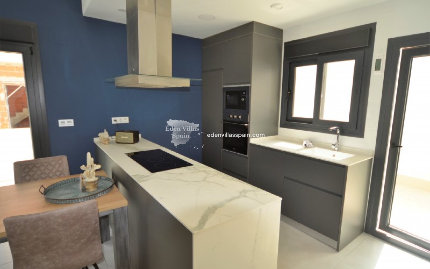 Neubau - Reiheneinfamilienhaus - Daya Nueva